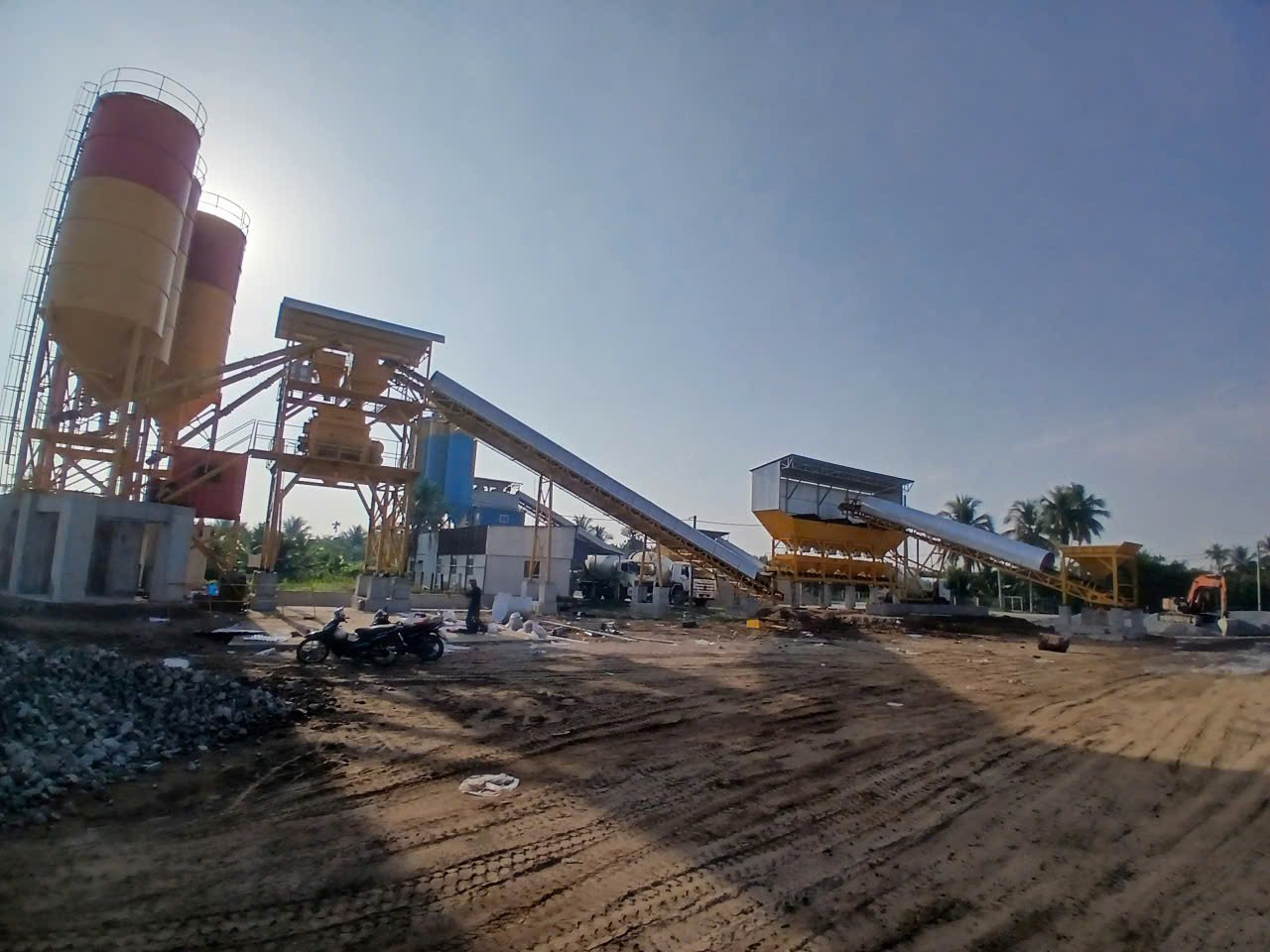 tram tron be tong lam